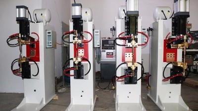 影響點(diǎn)焊機(jī)質(zhì)量的工藝參數(shù)有哪些方面？