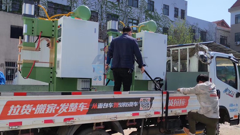 焊本中頻點焊機發貨萊陽威海